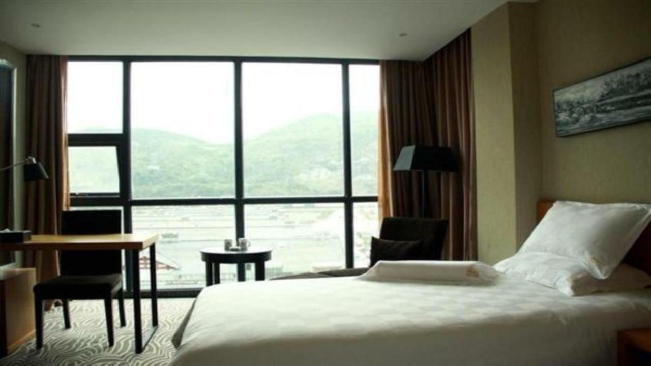 Friend Hui Hotel Zhangjiajie Εξωτερικό φωτογραφία